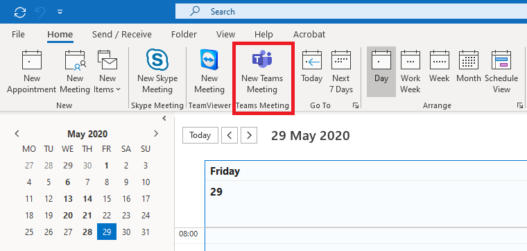 Image displays New Teams Meeting button in calendar section of Outlook